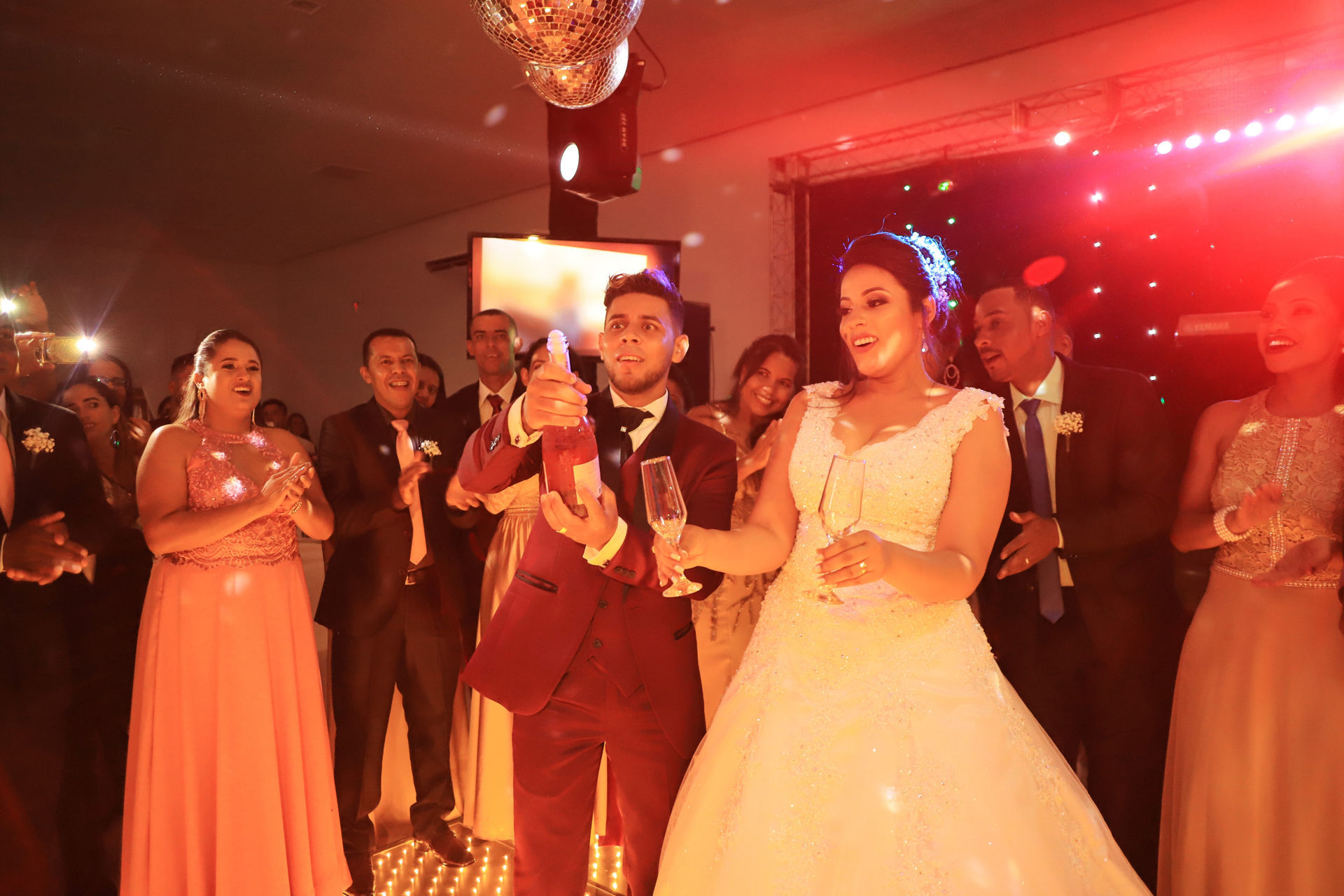 Foto 5 dicas de espumantes para casamento Foto 5 dicas de espumantes para casamento - Imagem 0